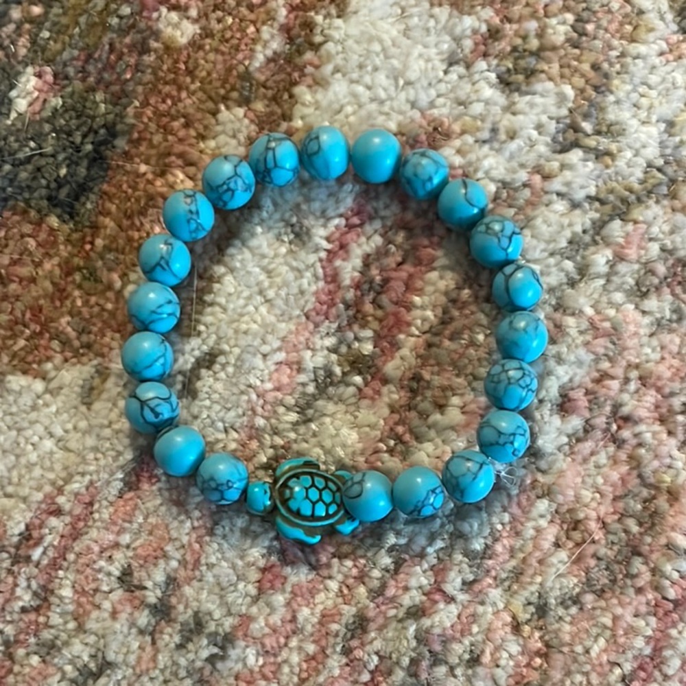 Turquoise Turtle Beaded Bracelet
